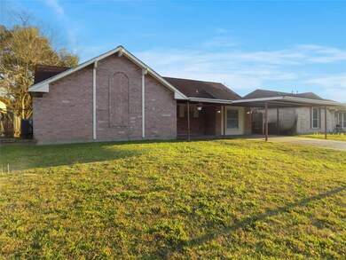 1127 Cherry Spring Dr, Houston, TX 77038 - photo 2