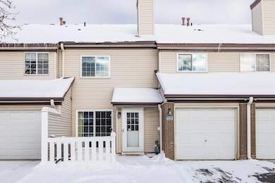 4065 Wilshire Cir unit 8, Saint Paul, MN 55126 - photo 2