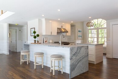 Kalmia kitchen 1