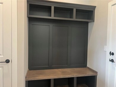 17148 S Heatherwood St, Overland Park, KS 66062 - photo 6