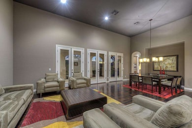 003_Living And Dining Room