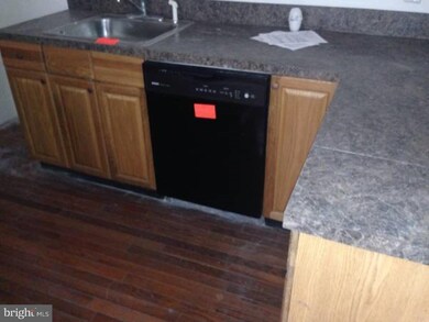 41 N 50th St, Philadelphia, PA 19139 - photo 6