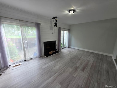 1812 Brentwood Dr unit Suite 100, Troy, MI 48098 - photo 4