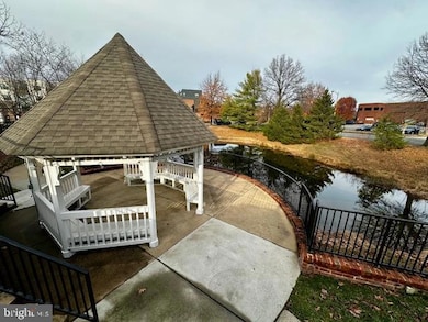 4854 Eisenhower Ave unit 354, Alexandria, VA 22304 - photo 3