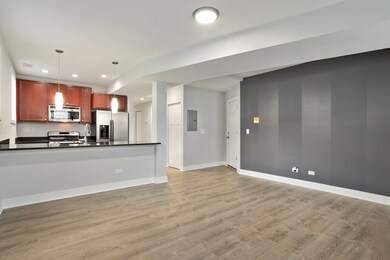 7367 N Ashland Blvd unit G, Chicago, IL 60626 - photo 3