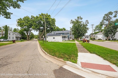 322 S Eagle St, Marshall, MI 49068 - photo 2