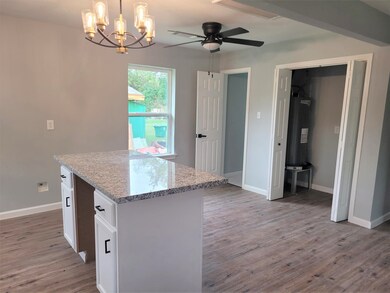 2102 Hampton St, Houston, TX 77088 - photo 4