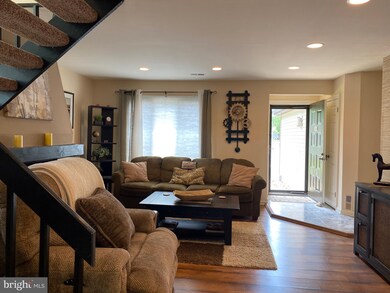 154 Oakridge Dr, Langhorne, PA 19047 - photo 7