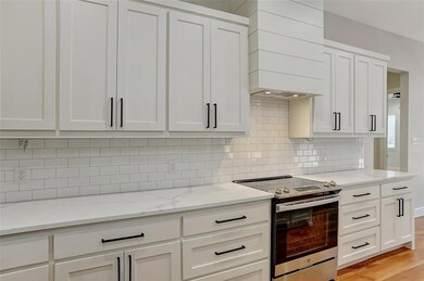 212 Chisolm Trail, Pottsboro, TX 75076 - photo 6