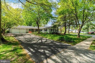 4114 Maureen Ln, Fairfax, VA 22033 - photo 2