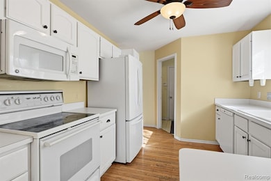 All appliances are included