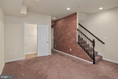 8156 Hollow Ct, Severn, MD 21144 - photo 4