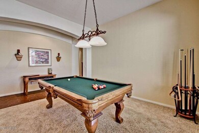Warren (arched open room to dine in