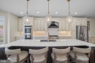 25824 Commons Square, Chantilly, VA 20152 - photo 4