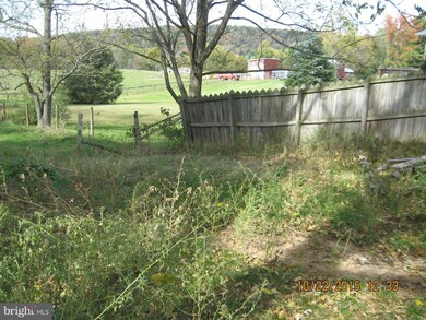 211 Bryarly Rd, Winchester, VA 22603 - photo 4