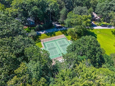 79 & 80 S Shelby Cir unit 79 & 80, Highlands, NC 28741 - photo 5