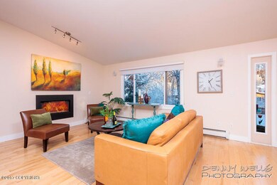 Living Room-20170105-0104