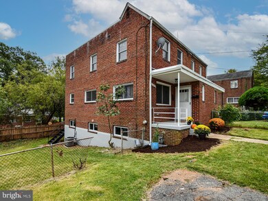 3513 56th St, Hyattsville, MD 20784 - photo 3