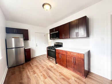 1346 Norfolk Ave unit 1, Westchester, IL 60154 - photo 5