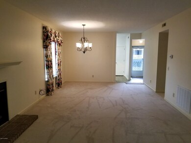 1557 Hawthorne 11