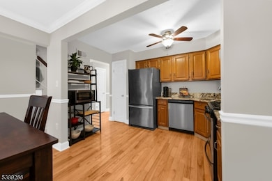 84 Saxonney Cir, Flemington, NJ 08822 - photo 6