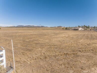 450 Comanche Ct, Lake Riverside, CA 92536 - photo 5