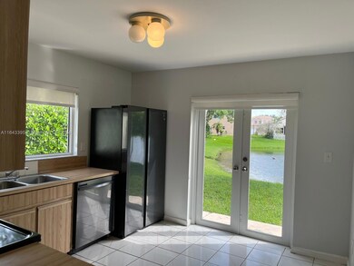 595 Abingdon Way, Davie, FL 33325 - photo 5