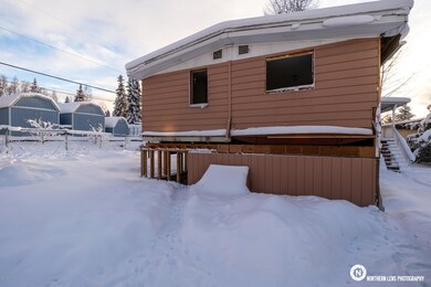 6_SideExterior