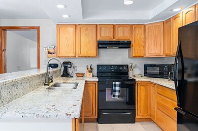 45 Oaklawn Ave, Orange, MA 01364 - photo 4