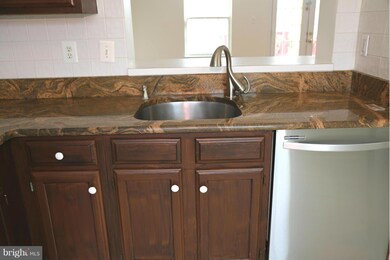 13966 Winding Ridge Ln, Centreville, VA 20121 - photo 3