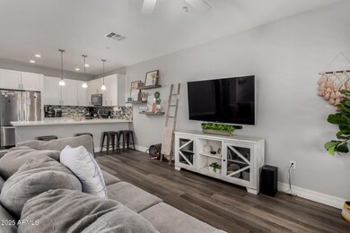 2821 S Skyline unit 135, Mesa, AZ 85212 - photo 7