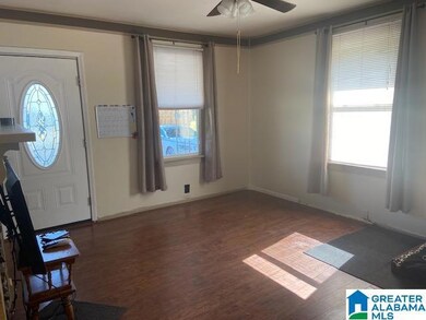 1305 8th St N, Clanton, AL 35045 - photo 3