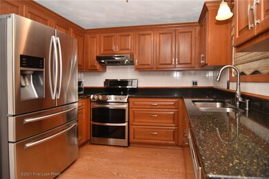 63 Esmond St unit C, Smithfield, RI 02917 - photo 4