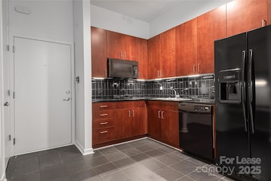 The Village at Southend unit 139, Charlotte, NC 28203 - photo 4