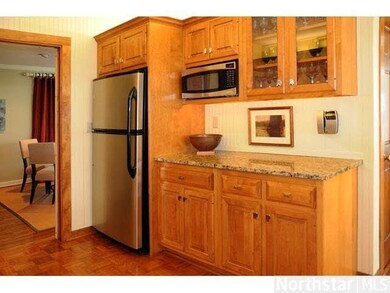 4945 Winsdale St N, Golden Valley, MN 55422 - photo 7