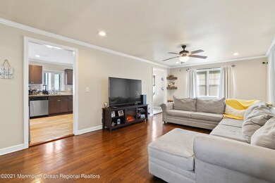 33 Myrtle Ave, Long Branch, NJ 07740 - photo 3