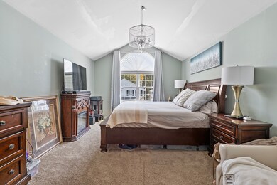 15 Christian Cir, Haverhill, MA 01832 - photo 2