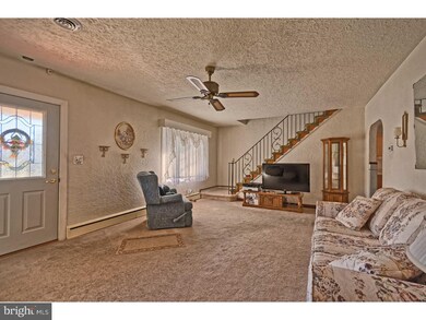 413 Cook Ave, Paulsboro, NJ 08066 - photo 3