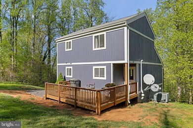 145 Skyway Ln, Chester Gap, VA 22623 - photo 4