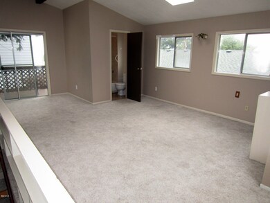 213 SE Neptune Ave, Lincoln City, OR 97367 - photo 5