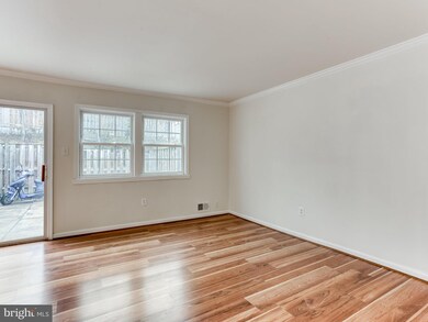 12149 Dove Cir, Laurel, MD 20708 - photo 7