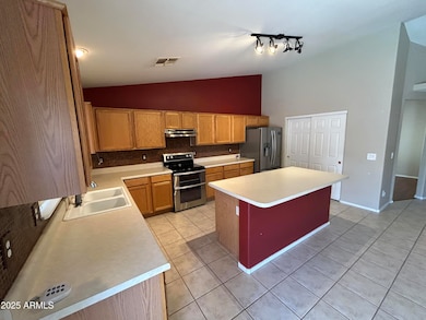 13444 W Paradise Ln, Surprise, AZ 85374 - photo 6