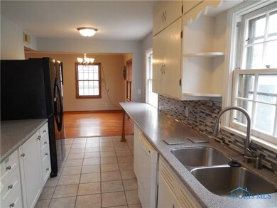 228 Rector Ave, Findlay, OH 45840 - photo 5