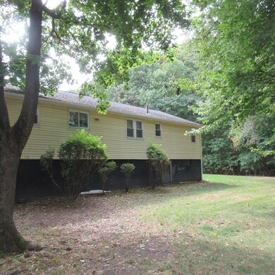 16 Mansfield St, Peabody, MA 01960 - photo 4