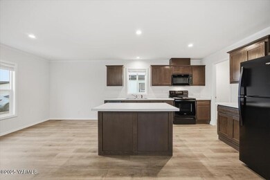 2681 E Edison Ave unit 31, Sunnyside, WA 98944 - photo 5