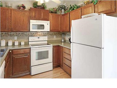 All Kitchen Appliances Remain
