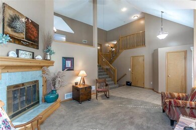 5007 Chouteau St, Shawnee, KS 66226 - photo 5