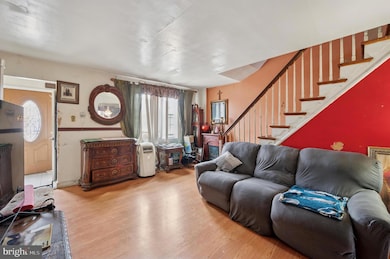 7048 Souder St, Philadelphia, PA 19149 - photo 5