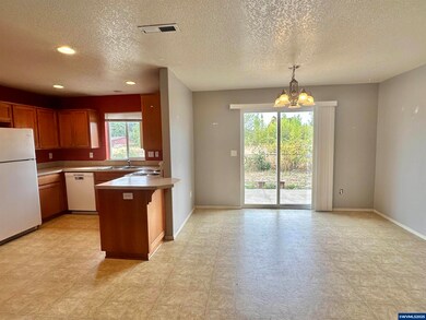 1837 Becca Ct SE, Albany, OR 97322 - photo 6