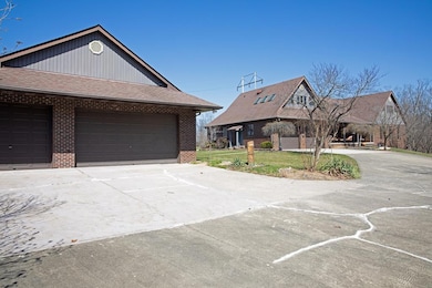 179 Songbird Ln, Waverly, OH 45690 - photo 2